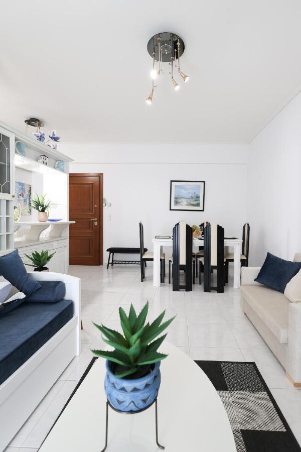 Seaside Penthouse In Каламата Экстерьер фото